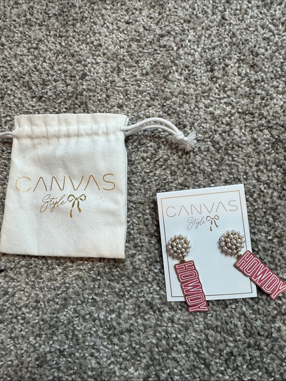 Canvas Style Drawstring Jewelry Pouch in Cream with canvas howdy earrings
